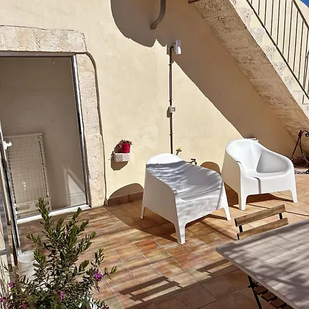 Casa Cadur
