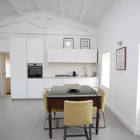 Casa Cadur